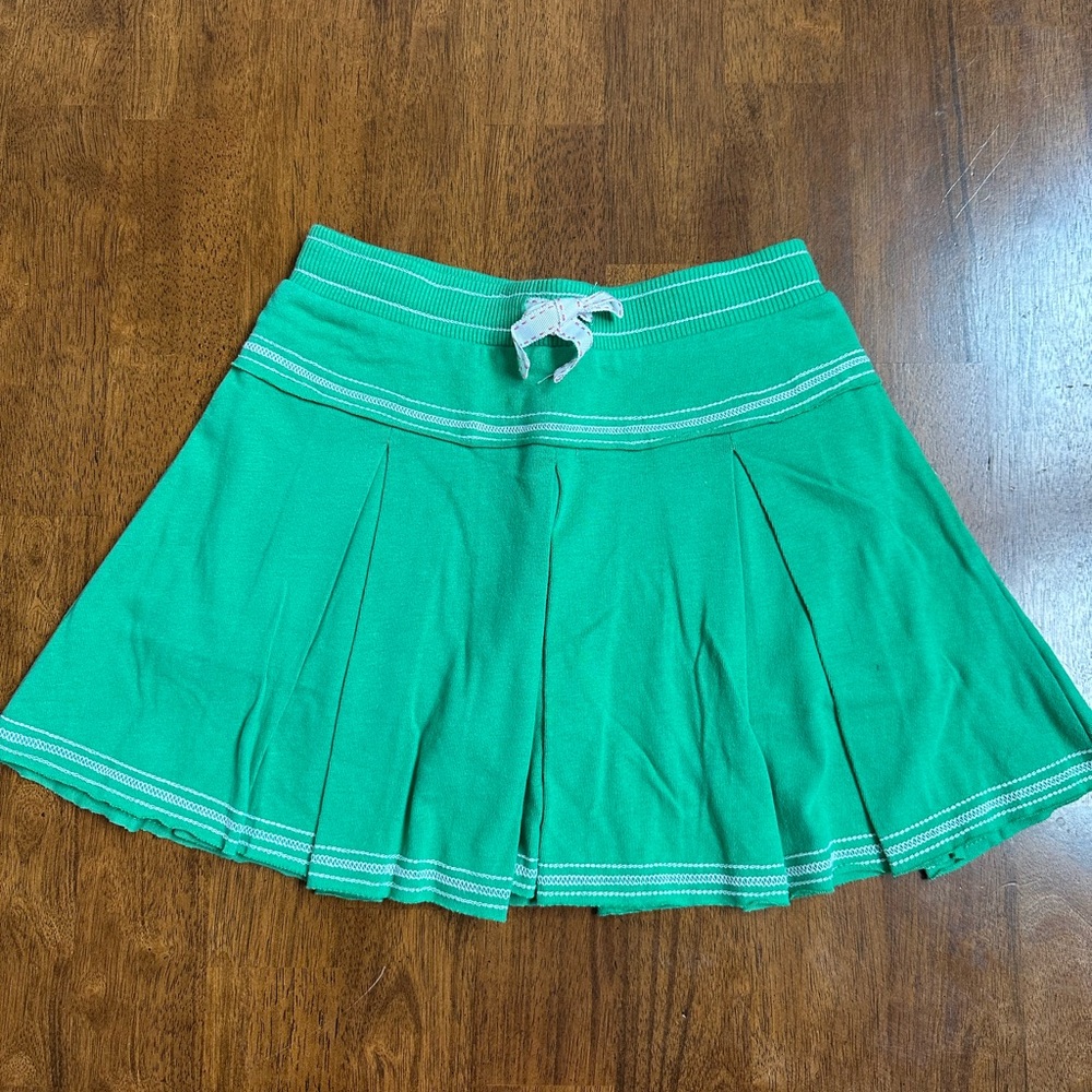 Boden Green Pleated Skort with White Trim 9-10 yrs nwot